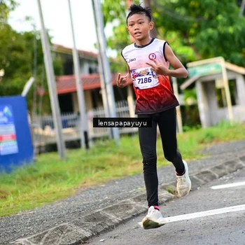 Runner Photo 6015806