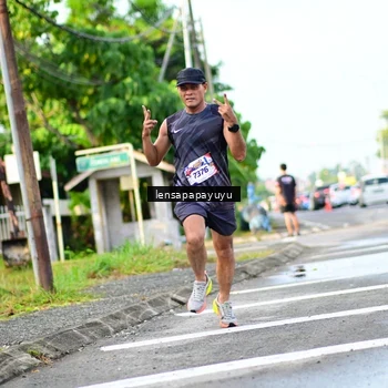 Runner Photo 6015816