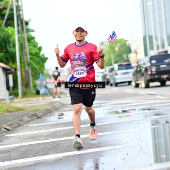 Runner Photo 6015871