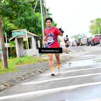 Runner Photo 6015888