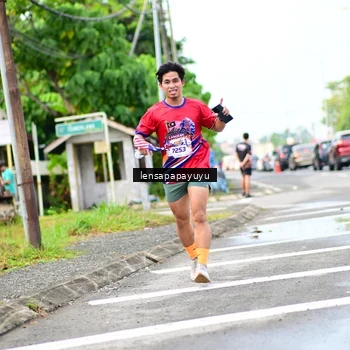 Runner Photo 6015891