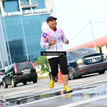Runner Photo 6016179