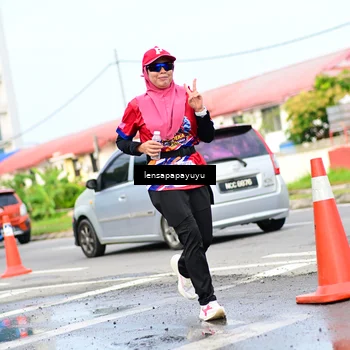 Runner Photo 6016194