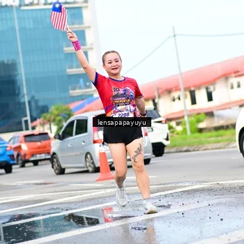 Runner Photo 6016200