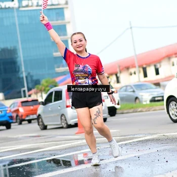 Runner Photo 6016212
