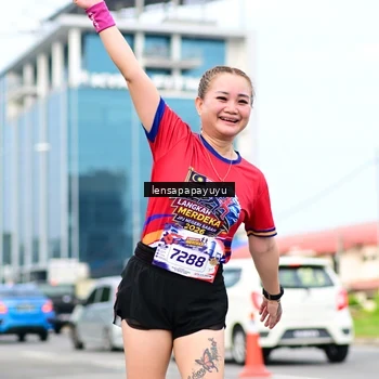 Runner Photo 6016213