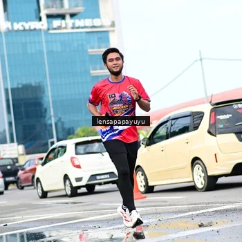 Runner Photo 6016224