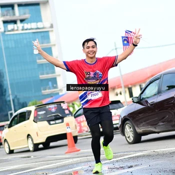 Runner Photo 6016231