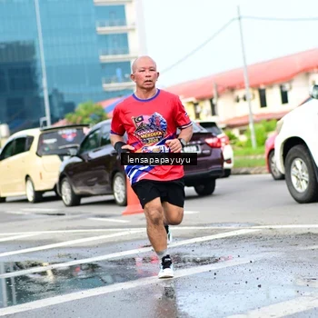 Runner Photo 6016244