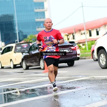 Runner Photo 6016246