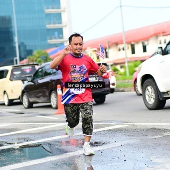 Runner Photo 6016249