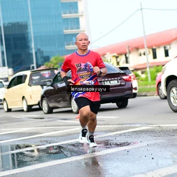 Runner Photo 6016251