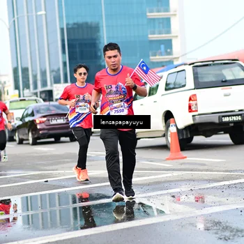 Runner Photo 6016272