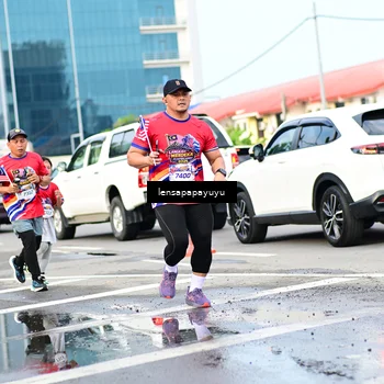 Runner Photo 6016277