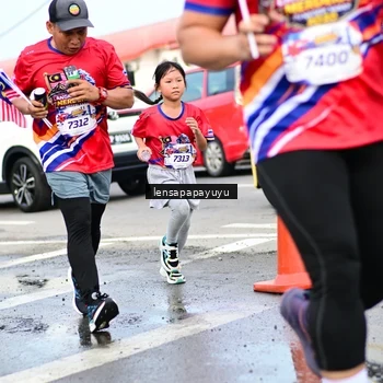 Runner Photo 6016290