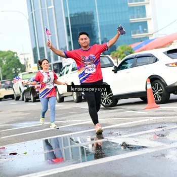 Runner Photo 6016296