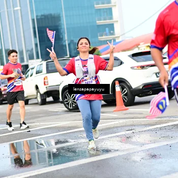 Runner Photo 6016304