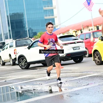 Runner Photo 6016314