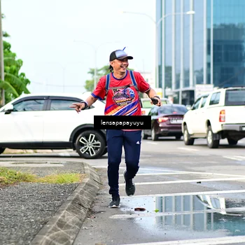 Runner Photo 6016321
