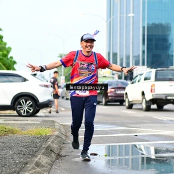Runner Photo 6016322