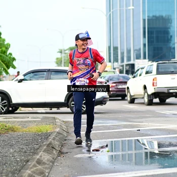 Runner Photo 6016326