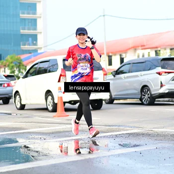 Runner Photo 6016336