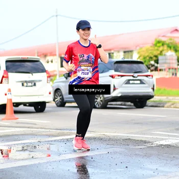 Runner Photo 6016344