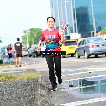Runner Photo 6016375