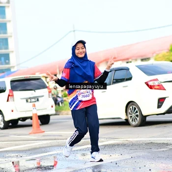 Runner Photo 6016397