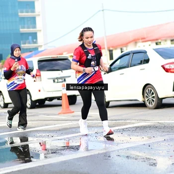 Runner Photo 6016405