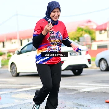 Runner Photo 6016415