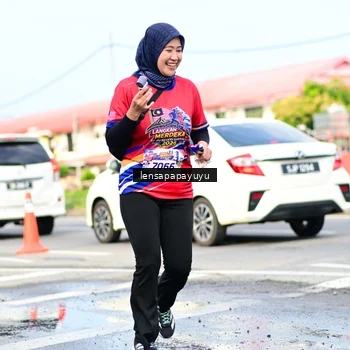 Runner Photo 6016418