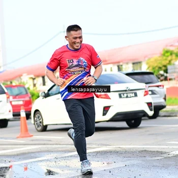 Runner Photo 6016419