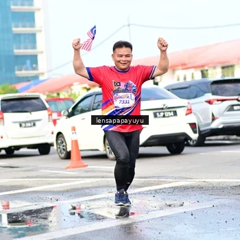 Runner Photo 6016430