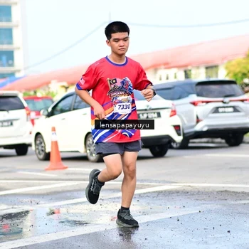 Runner Photo 6016436