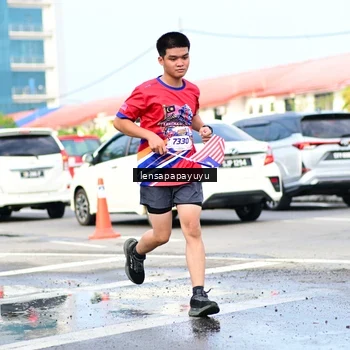 Runner Photo 6016438
