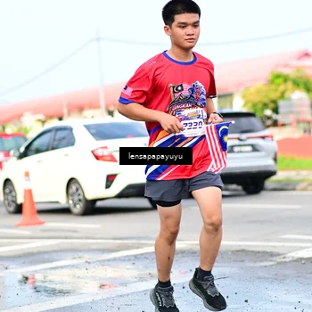 Runner Photo 6016451
