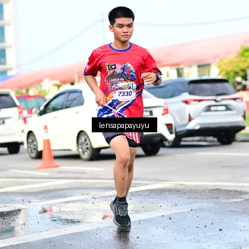 Runner Photo 6016462