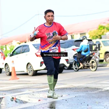Runner Photo 6016472