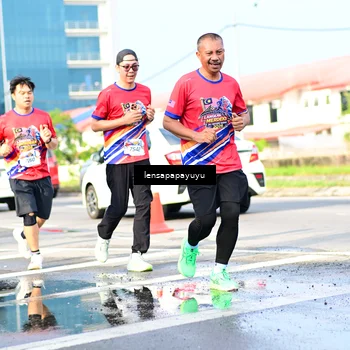 Runner Photo 6016477