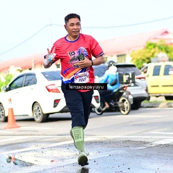 Runner Photo 6016480