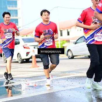 Runner Photo 6016497