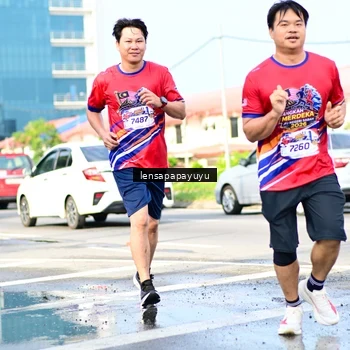 Runner Photo 6016511