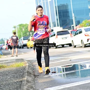 Runner Photo 6016541
