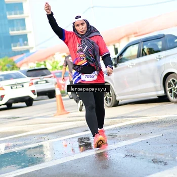 Runner Photo 6016546
