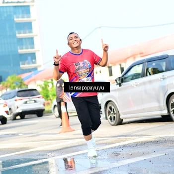 Runner Photo 6016576