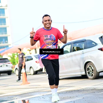 Runner Photo 6016587