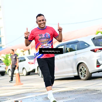 Runner Photo 6016590