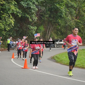 Runner Photo 6016593