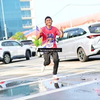 Runner Photo 6016597